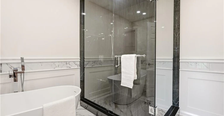 14 Harbour Drive, Hamilton, ON, L8E 4Z5 - 23