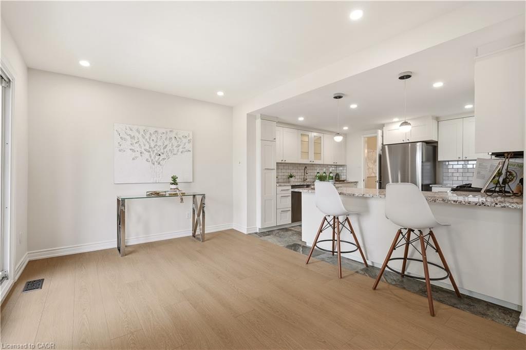 14 Harbour Drive, Hamilton, ON, L8E 4Z5 - 10