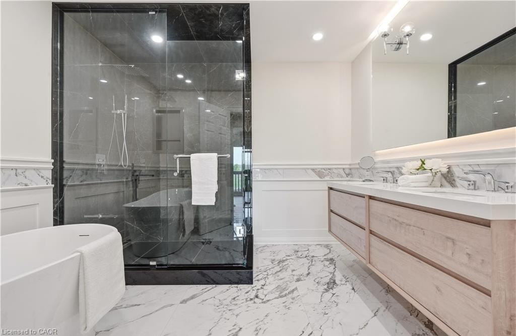 14 Harbour Drive, Hamilton, ON, L8E 4Z5 - 21
