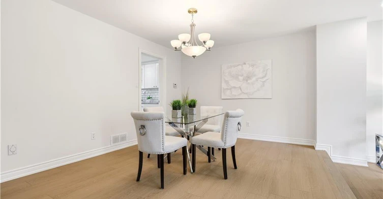 14 Harbour Drive, Hamilton, ON, L8E 4Z5 - 5
