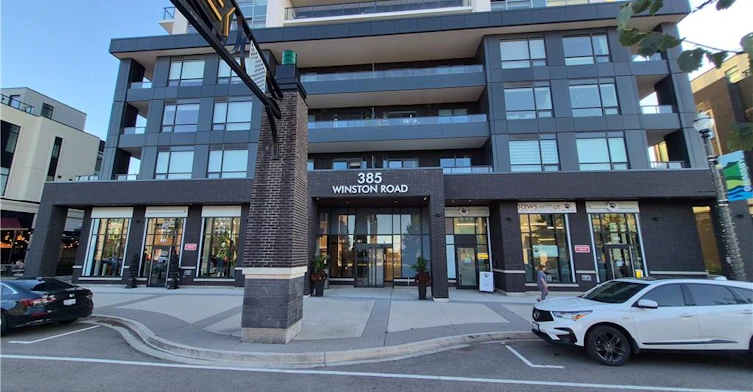 409-385 Winston Road, Grimsby, ON, L3M 4E8