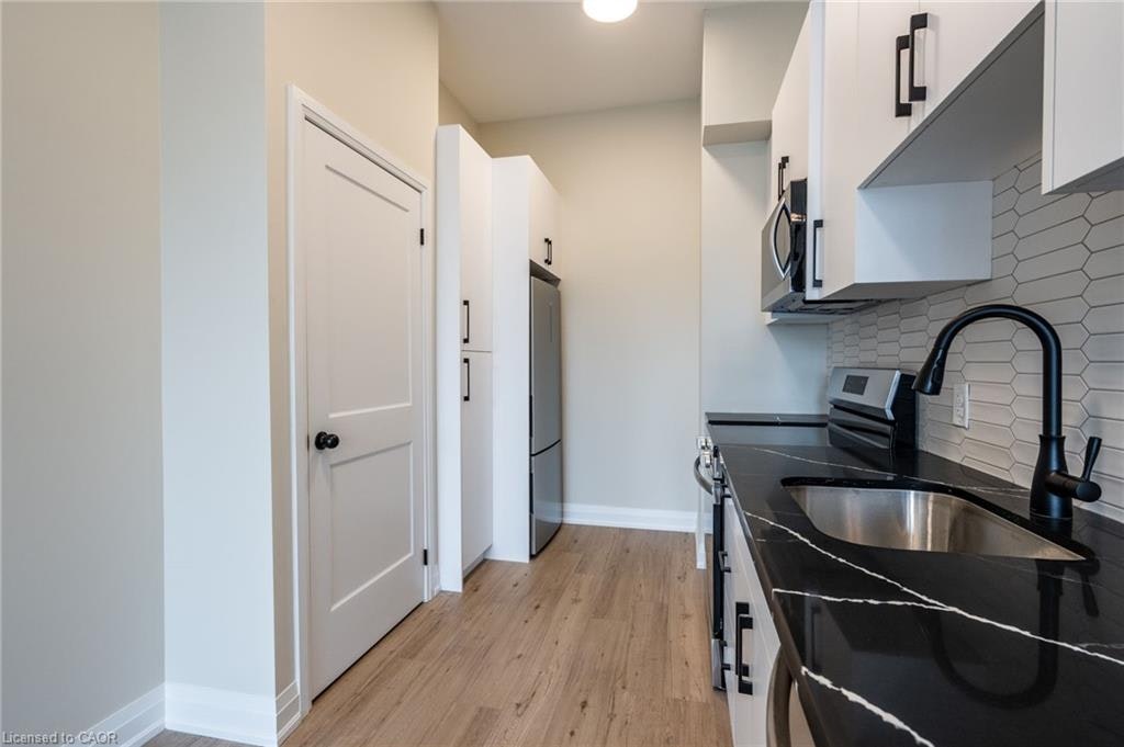 B-728 Eleventh Avenue, Hamilton, ON, L8T 2K8 - 7