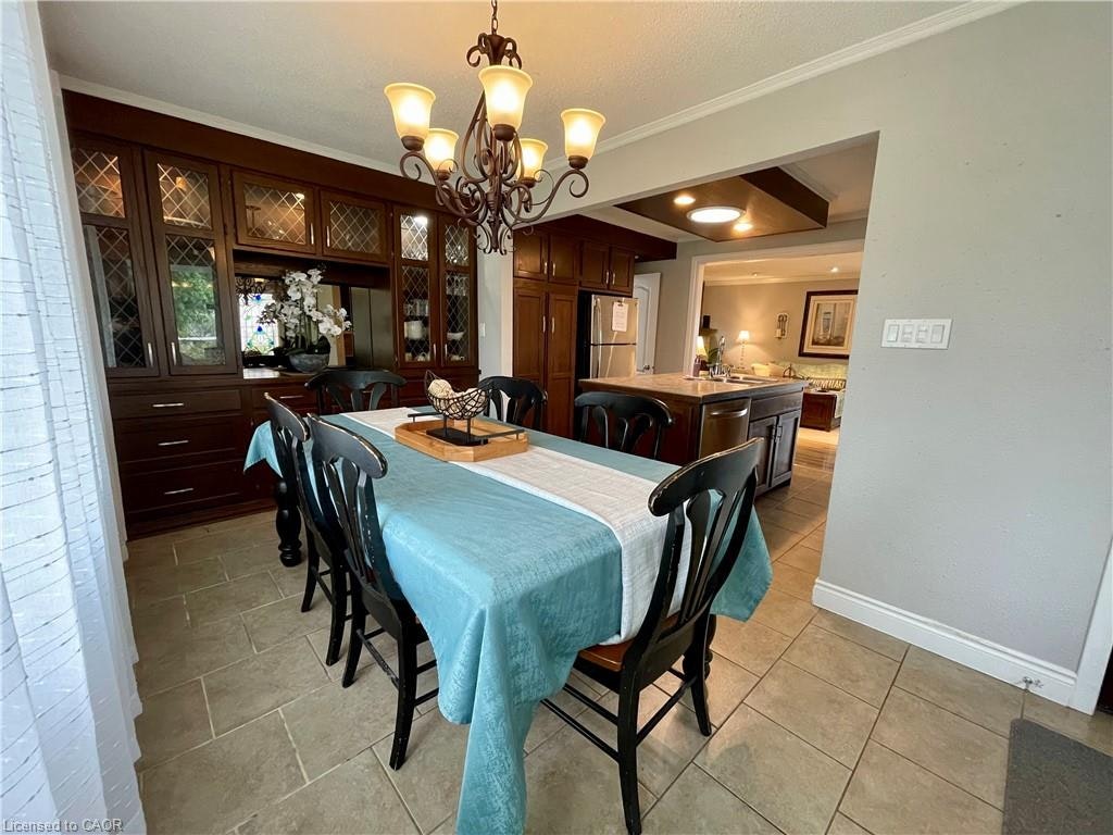 11 Lake Avenue, Puslinch, ON, N3C 2V4 - 11
