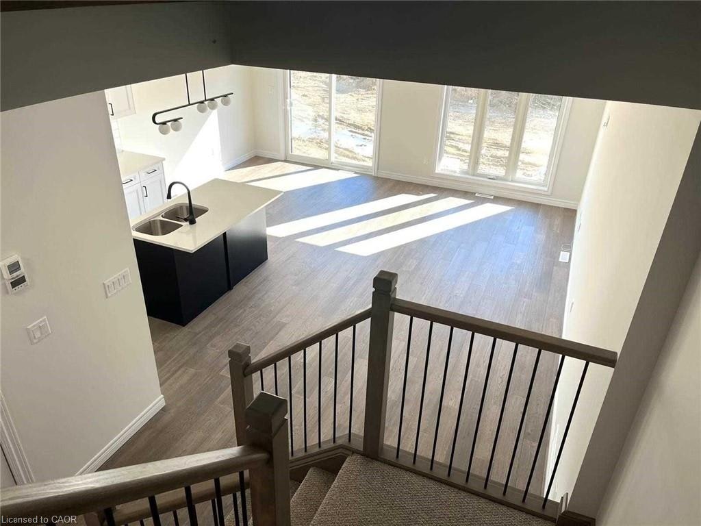 132 Doan Drive, Komoka, ON, N0L 1R0 - 12