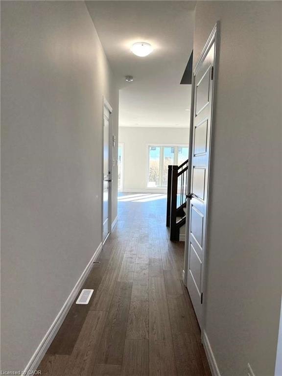 132 Doan Drive, Komoka, ON, N0L 1R0 - 2