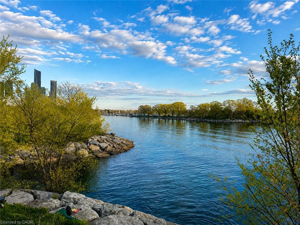 2-2403 Lakeshore Boulevard W, Toronto, ON, M8V 1C5 - 12