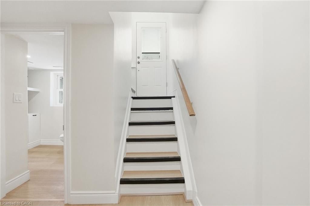 894 Garth Street, Hamilton, ON, L9G 4K9 - 24