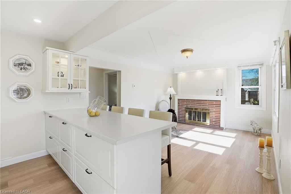 894 Garth Street, Hamilton, ON, L9G 4K9