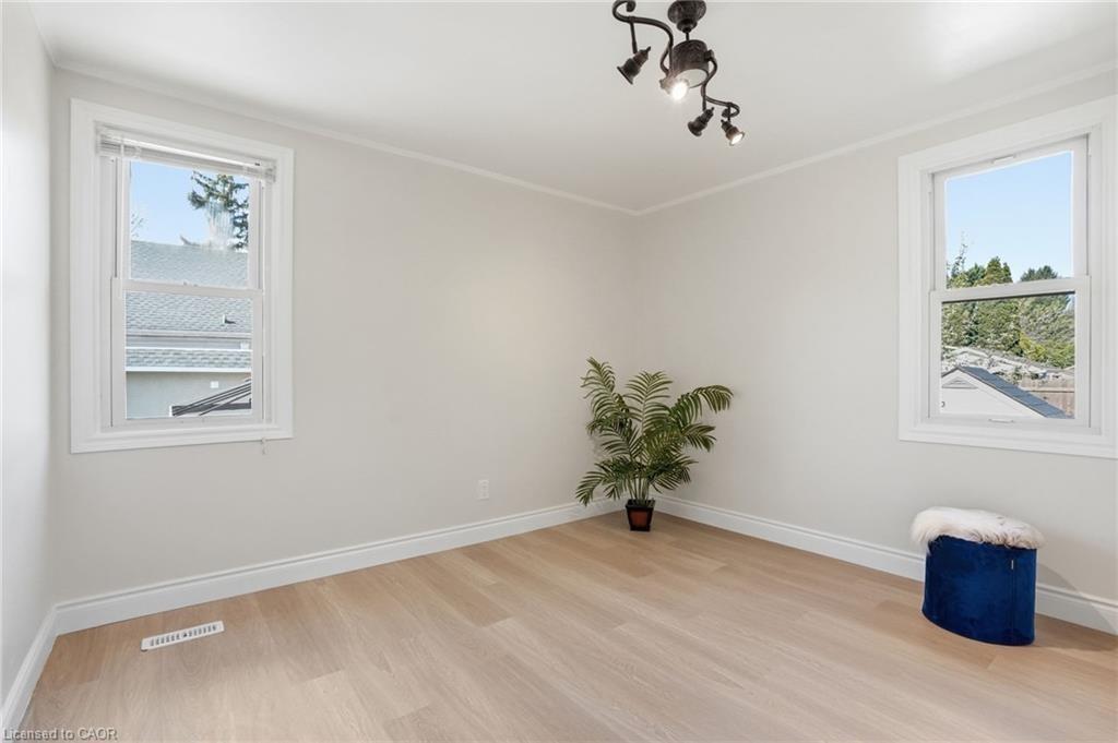 894 Garth Street, Hamilton, ON, L9G 4K9 - 21