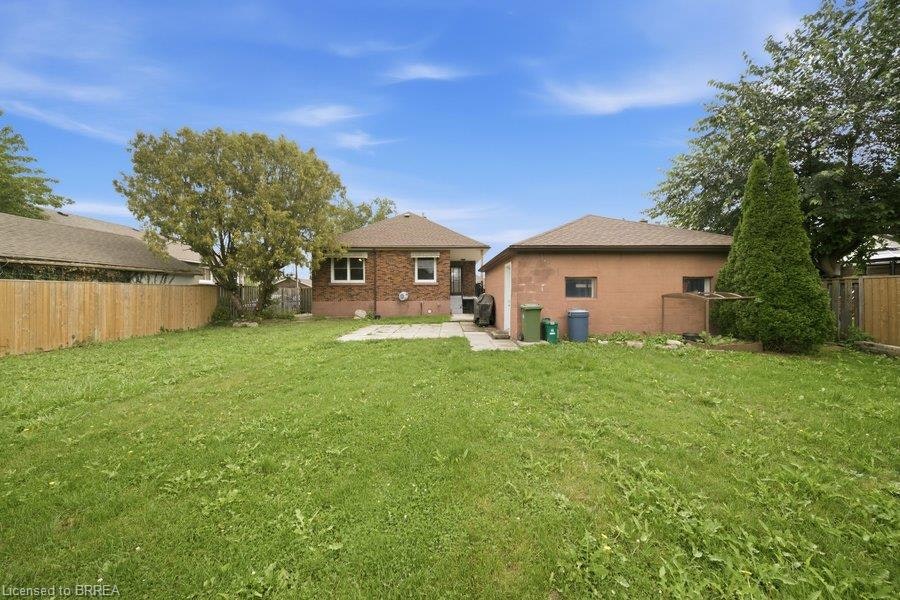 310 Caledon Avenue, Hamilton, ON, L9C 3E2 - 32