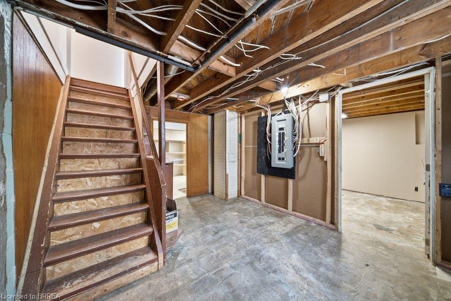 310 Caledon Avenue, Hamilton, ON, L9C 3E2 - 19