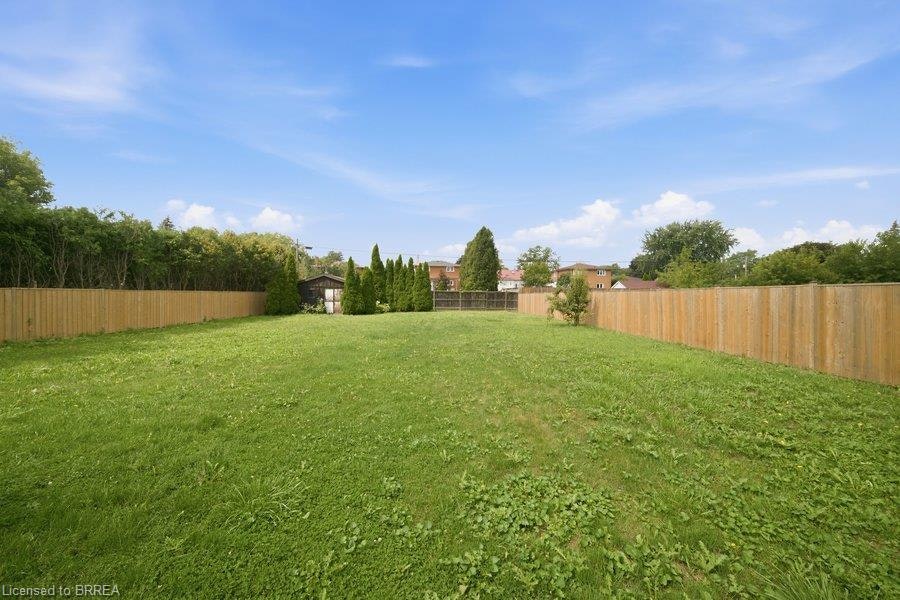 310 Caledon Avenue, Hamilton, ON, L9C 3E2 - 28
