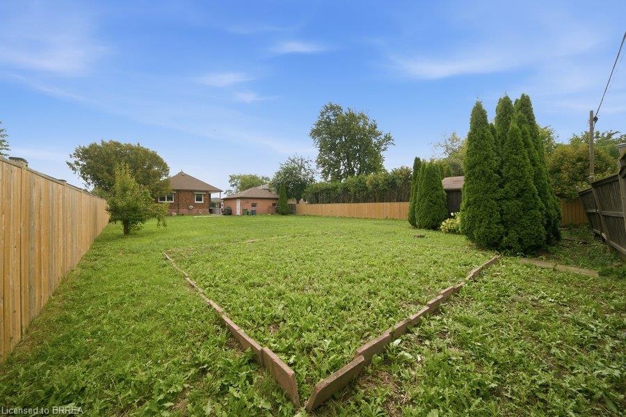 310 Caledon Avenue, Hamilton, ON, L9C 3E2 - 29