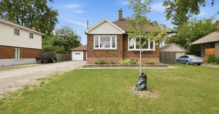 310 Caledon Avenue, Hamilton, ON, L9C 3E2 - 2