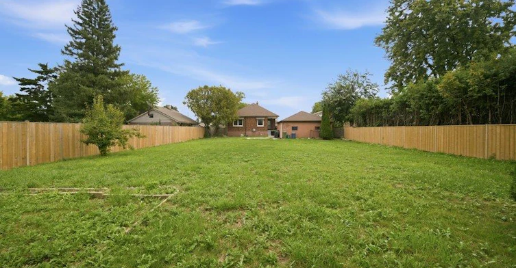 310 Caledon Avenue, Hamilton, ON, L9C 3E2 - 30
