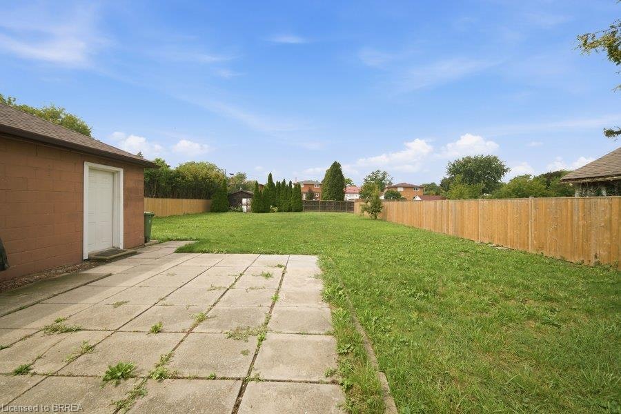 310 Caledon Avenue, Hamilton, ON, L9C 3E2 - 27