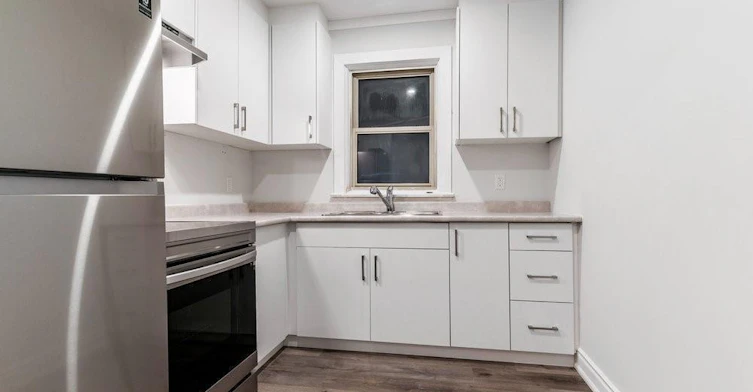 A-598 Upper James Street, Hamilton, ON, L9C 2Y8