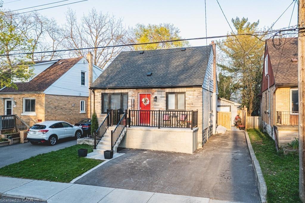 B-73 West 3rd Street, Hamilton, ON, L9C 3K2
