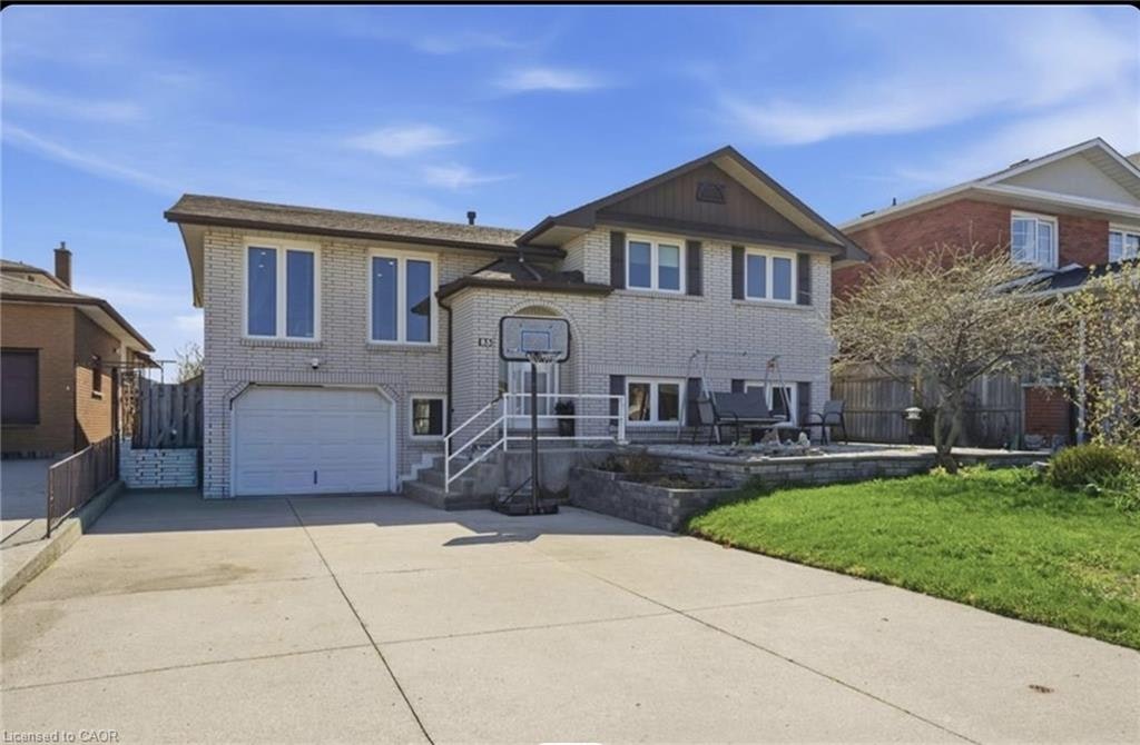 85 Summerlea Drive, Hamilton, ON, L8T 4X9
