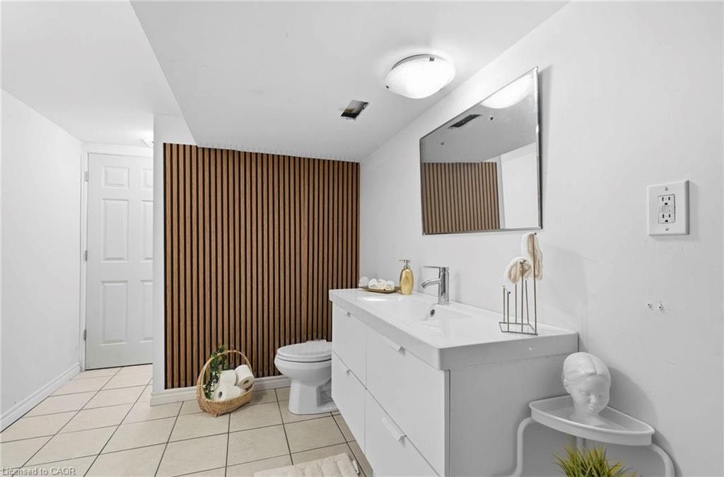 Lower-208 North Shore Boulevard W, Burlington, ON, L7T 1A4 - 18