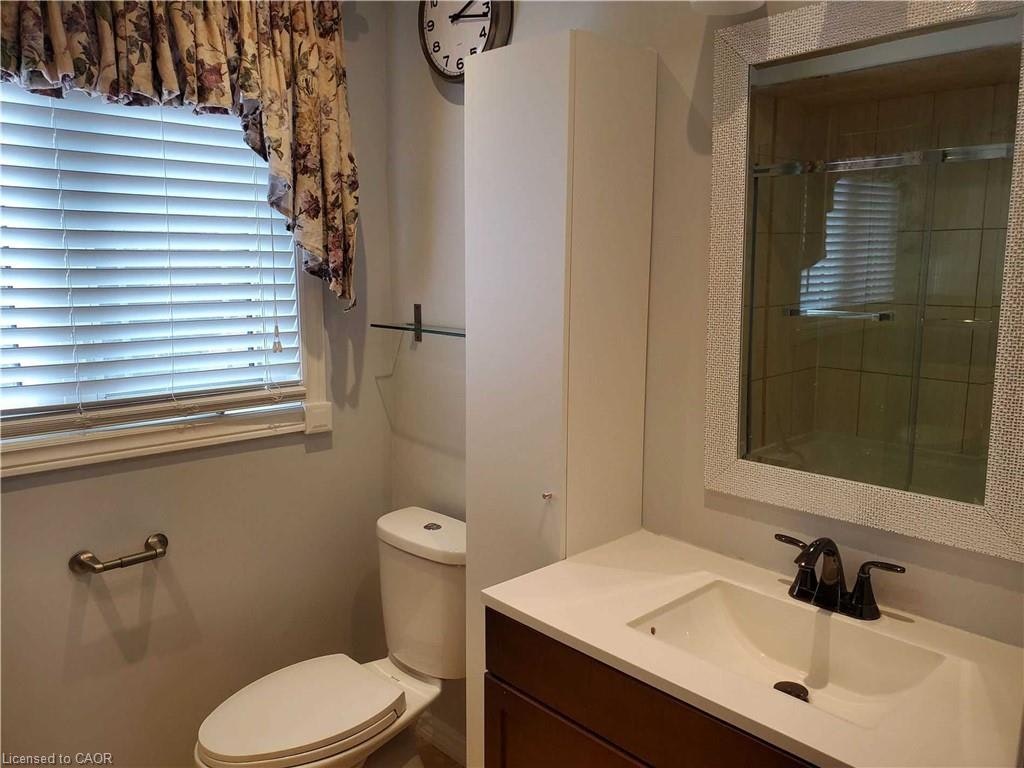 14 Newdale Place, Brampton, ON, L6S 5Z2 - 3