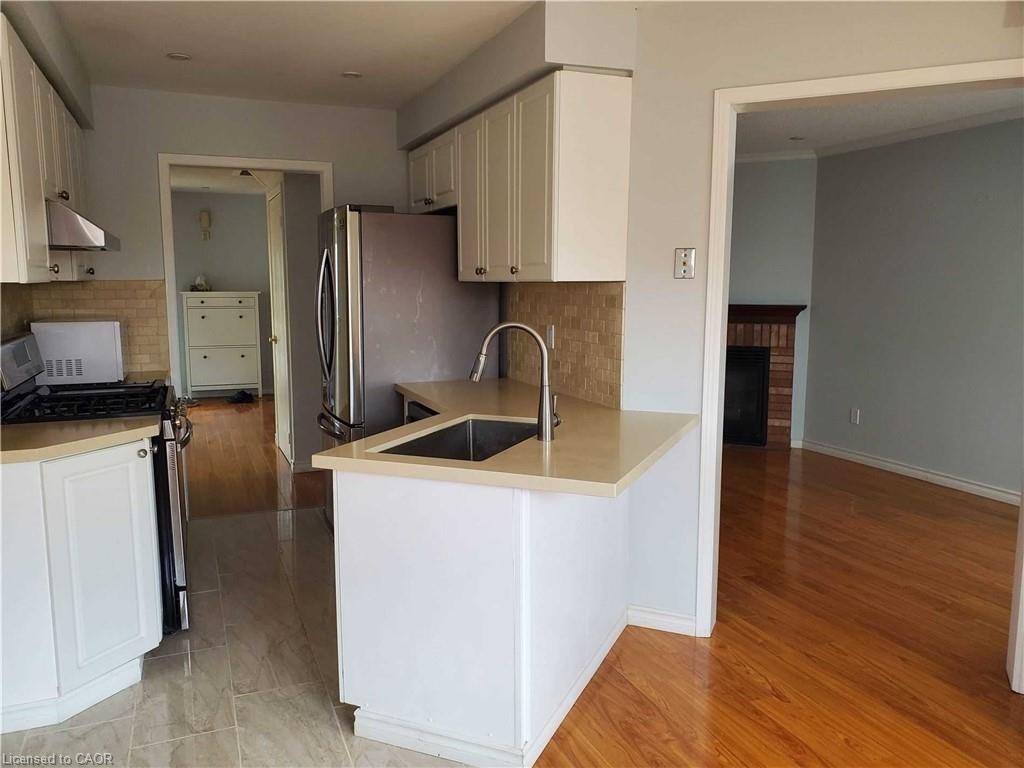 14 Newdale Place, Brampton, ON, L6S 5Z2 - 2