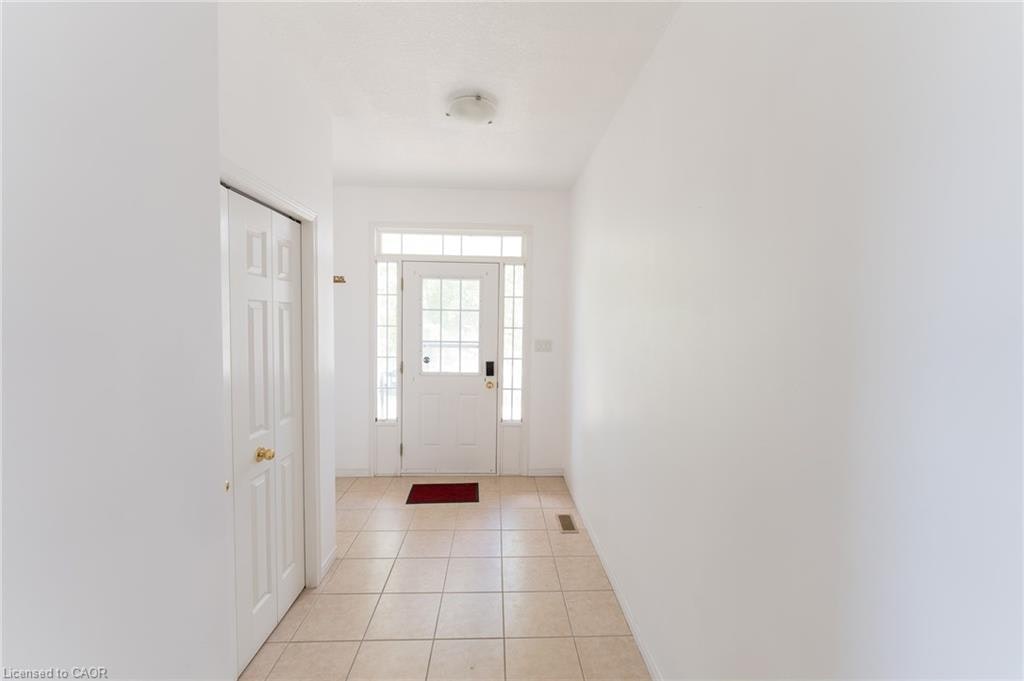 211 Sleaford Street, Waterloo, ON, N2J 4Z8 - 3