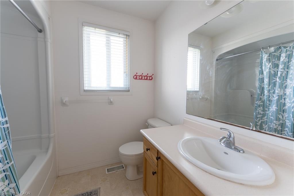 211 Sleaford Street, Waterloo, ON, N2J 4Z8 - 18
