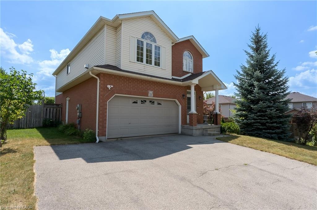 211 Sleaford Street, Waterloo, ON, N2J 4Z8 - 2