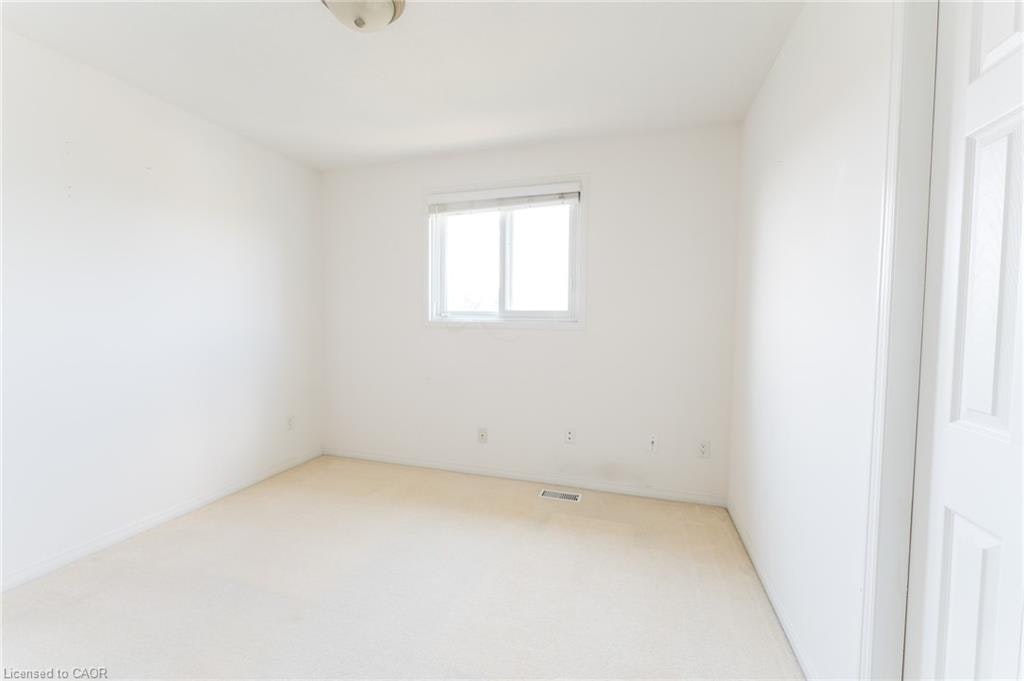 211 Sleaford Street, Waterloo, ON, N2J 4Z8 - 19