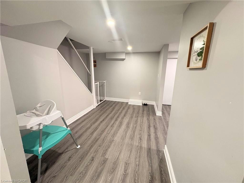 Basement-148 Oakland Drive, Hamilton, ON, L8E 1B6 - 9