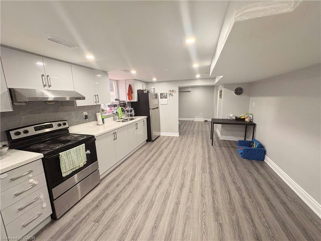 Basement-148 Oakland Drive, Hamilton, ON, L8E 1B6 - 8