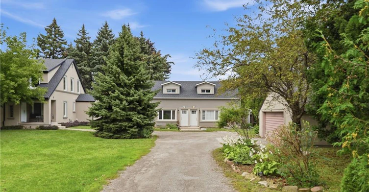 90 King Street W, Hamilton, ON, L8G 1H8 - 10