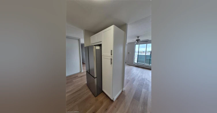 501-421 Fairview Drive, Brantford, ON, N3R 7M3 - 7