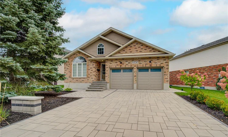574 Clipper Drive