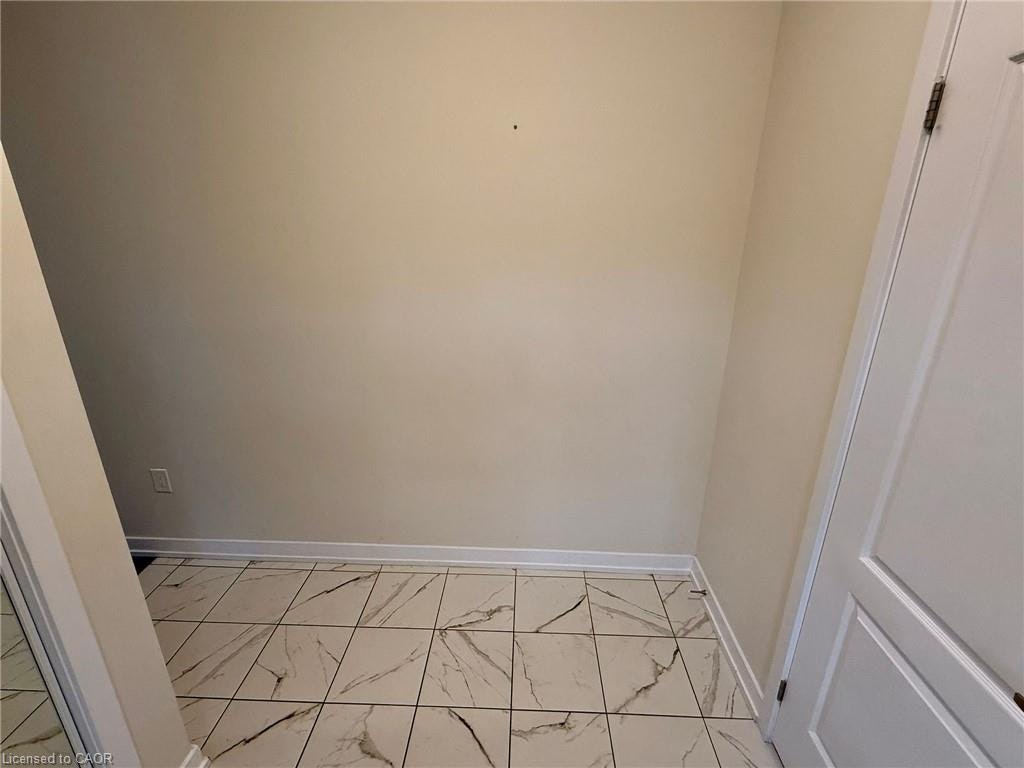24 Owl Lane, Cayuga, ON, N3W 0G5 - 2
