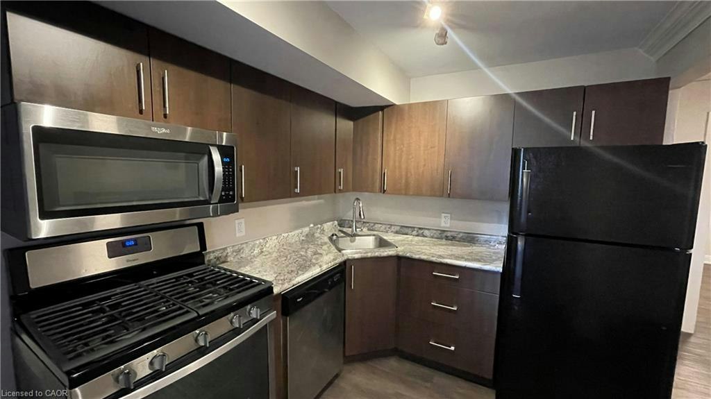 2-4 Ottawa Street N, Hamilton, ON, L8H 3Y7 - 3
