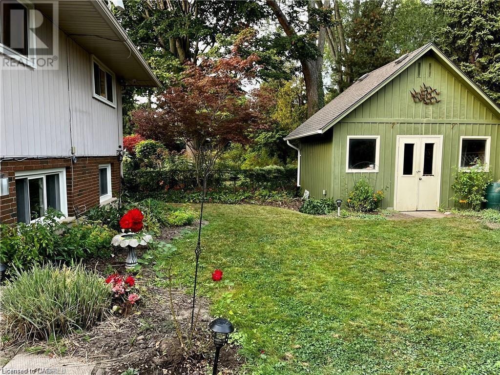 Lower-694 Niagara Street, St. Catharines, ON, L2M 3R9 - 11