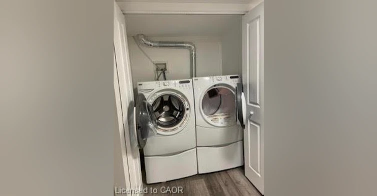 Lower-694 Niagara Street, St. Catharines, ON, L2M 3R9 - 7
