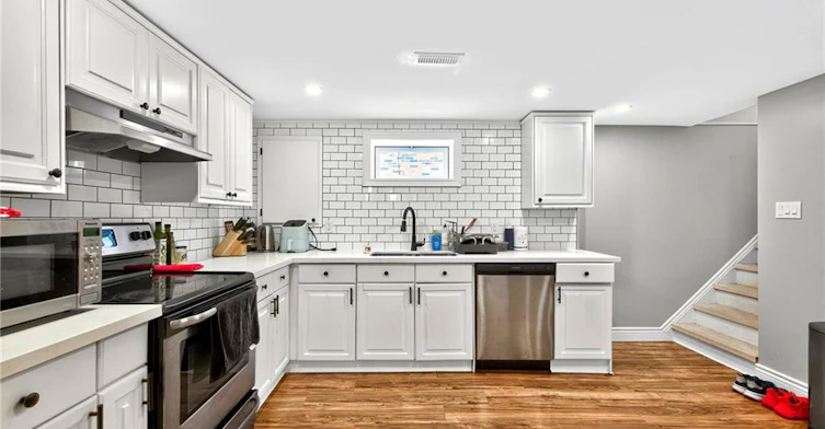 Lower-312 East 45th Street, Hamilton, ON, L8T 3K8 - 5