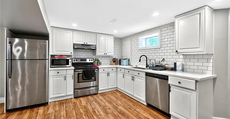 Lower-312 East 45th Street, Hamilton, ON, L8T 3K8 - 6
