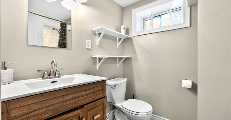 Lower-312 East 45th Street, Hamilton, ON, L8T 3K8 - 13