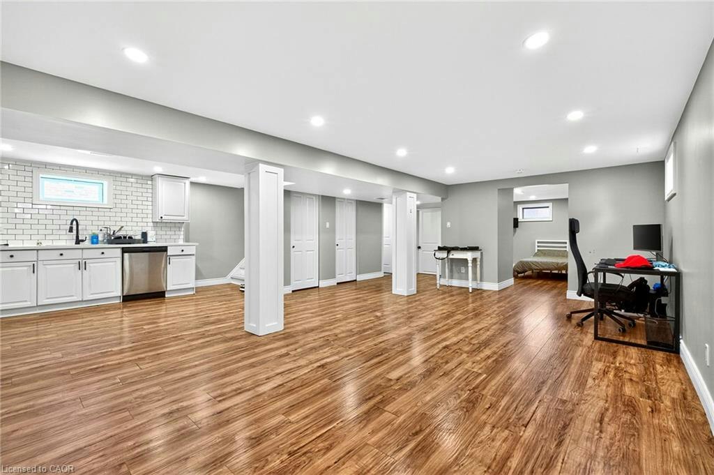 Lower-312 East 45th Street, Hamilton, ON, L8T 3K8 - 10