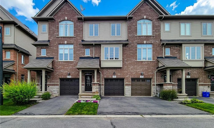 16-257 Parkside Drive