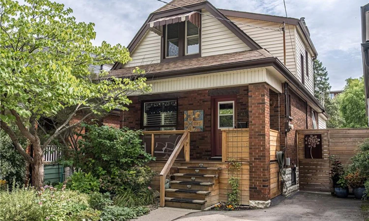63 Macdonald Avenue