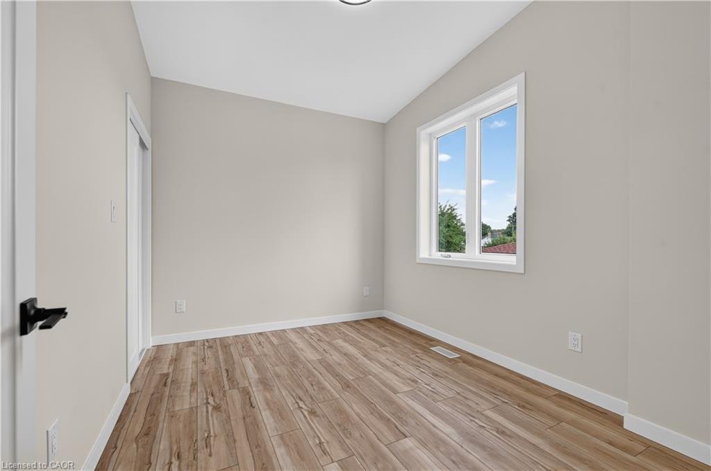 R-17 Victor Boulevard, Hamilton, ON, L9A 2V3 - 10