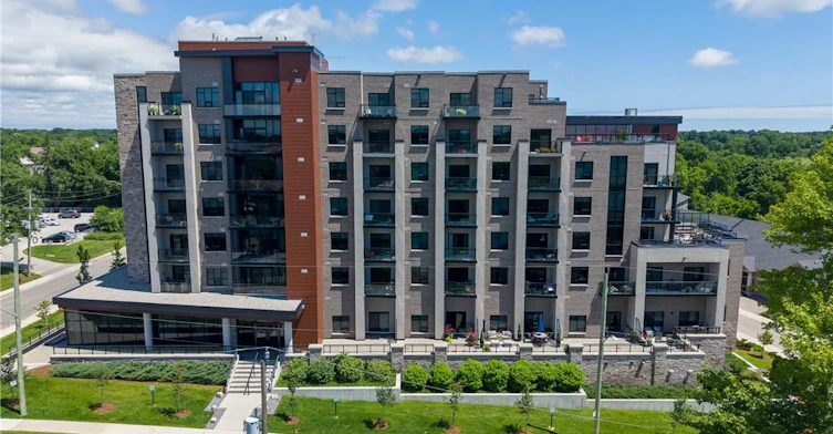 201-30 Hamilton Street S, Hamilton, ON, L8B 1V8 - 37