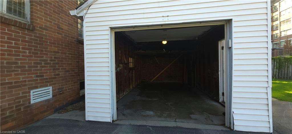 2047 James Street, Burlington, ON, L7R 1H4 - 22