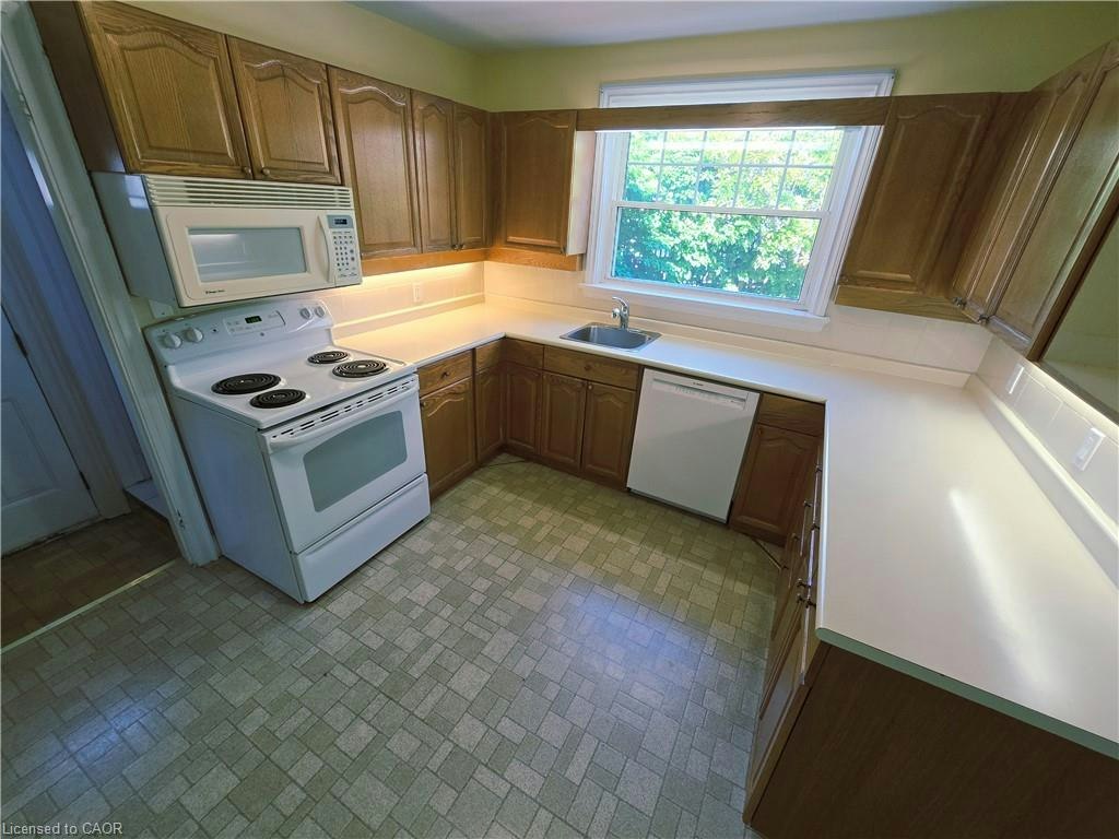 2047 James Street, Burlington, ON, L7R 1H4 - 5
