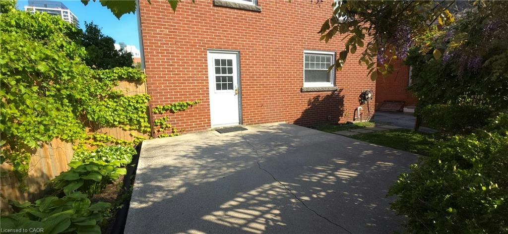 2047 James Street, Burlington, ON, L7R 1H4 - 20